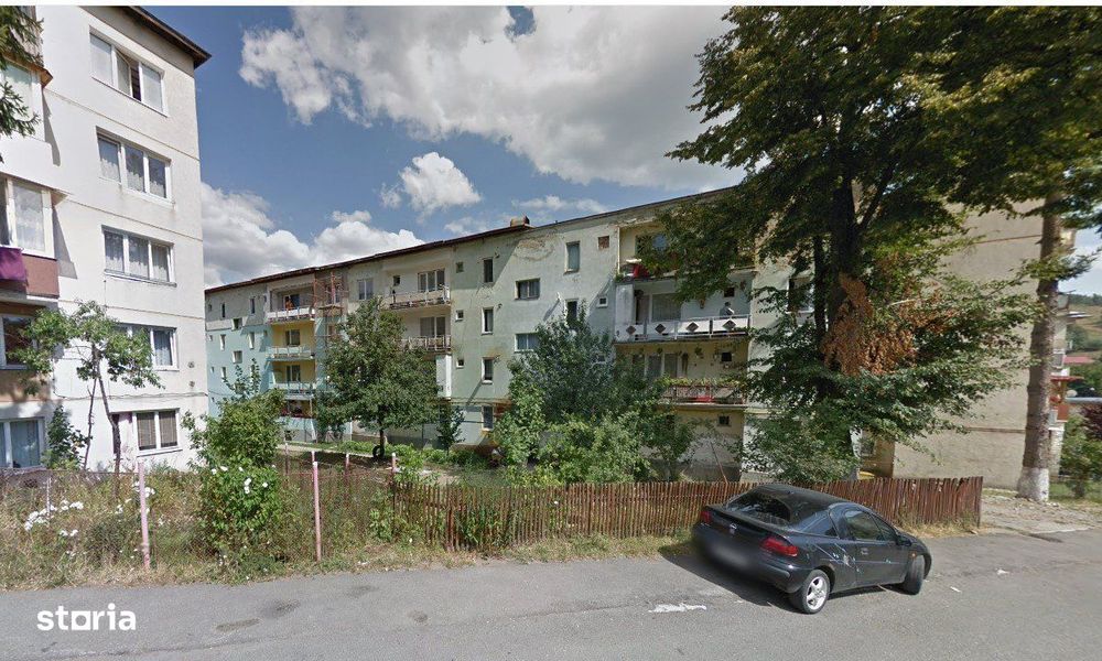 Apartament - 3 camere - 60 mp - Et.2, Cavnic