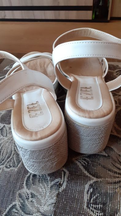 Дамски удобни  сандали