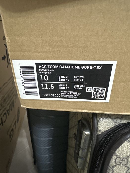 Nike acg gore tex