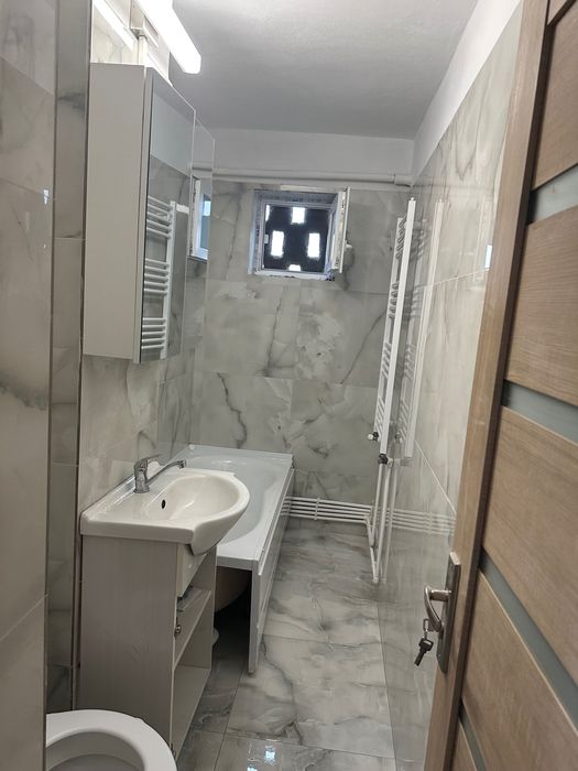 Apartament 2 camere de închiriat – Craiovița, zona Stația 30 Detalii la nr. 0784105858