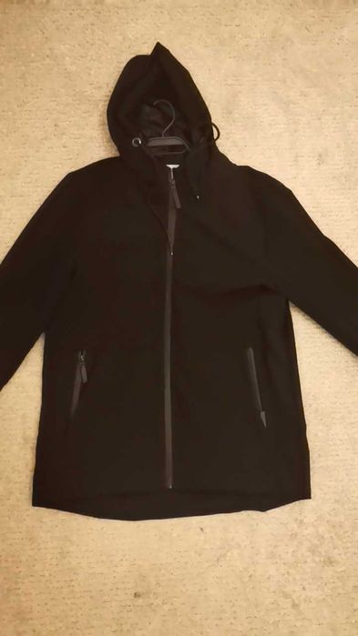 Спортно-елегантно яке