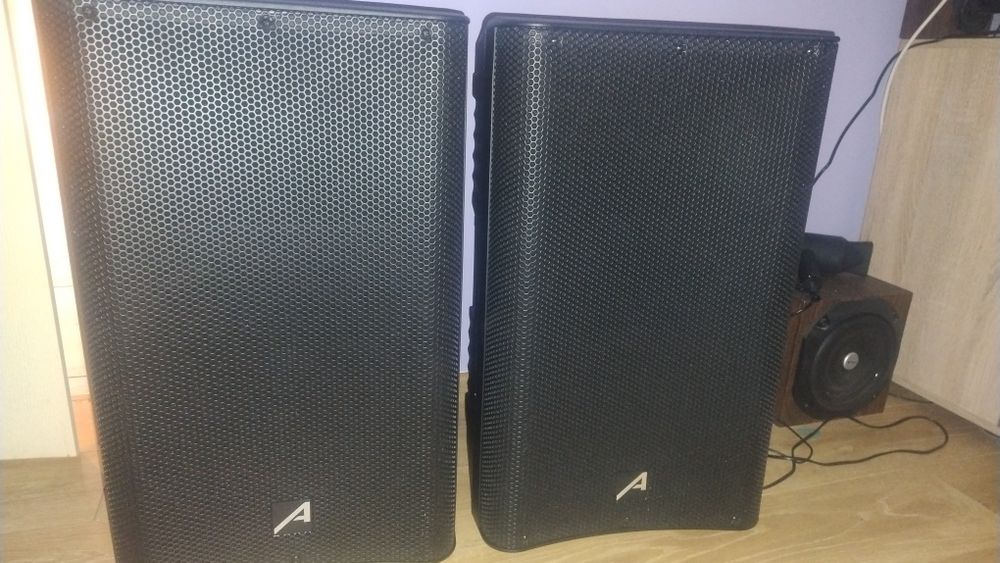 Boxe de închiriat-800w,bass puternic,perfecte pentru majorat/petreceri