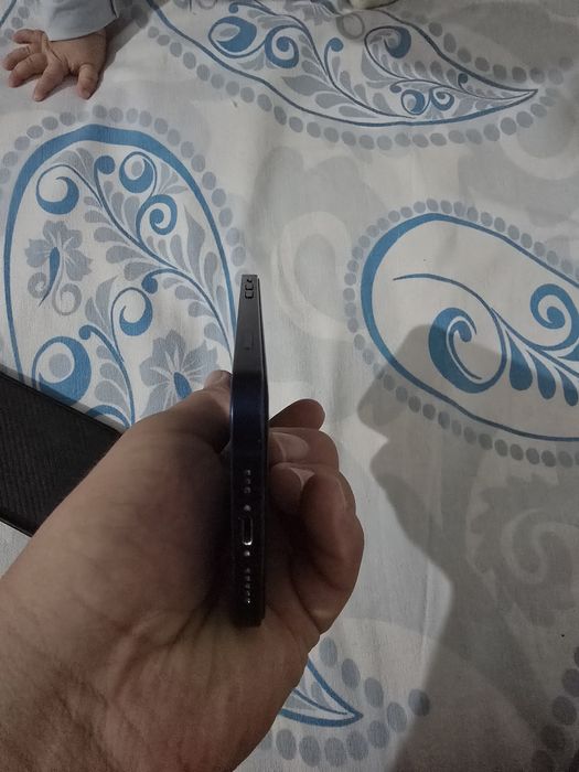 Айфон 12 128 гб сост идяльный