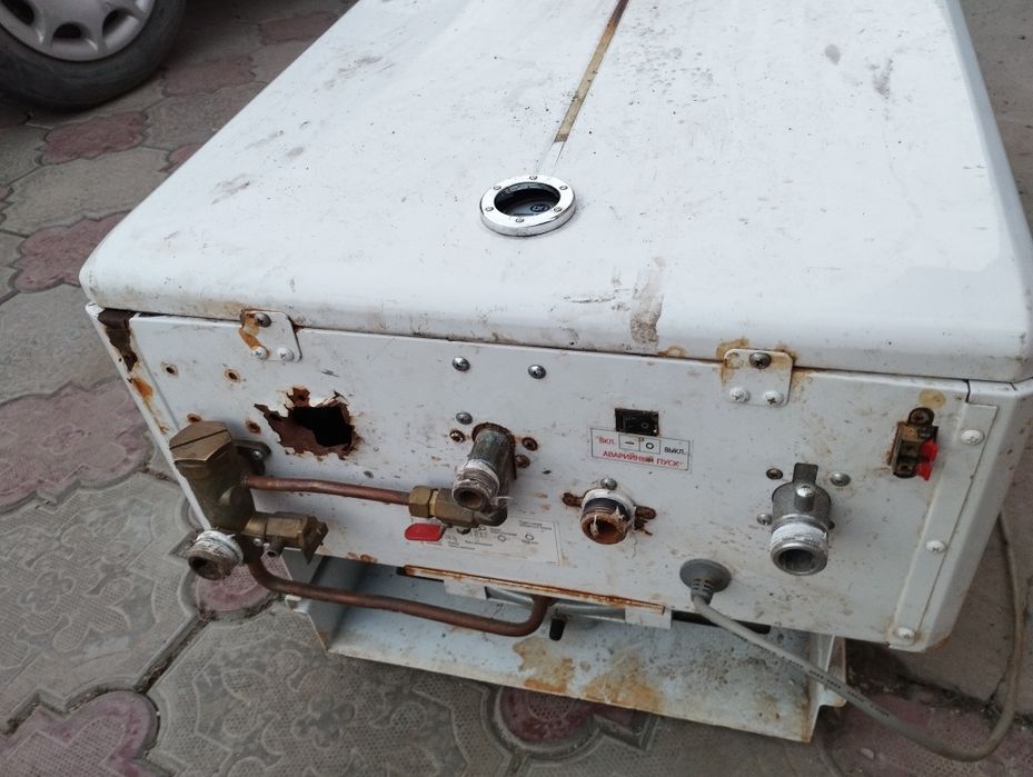 На  стенный  пеш