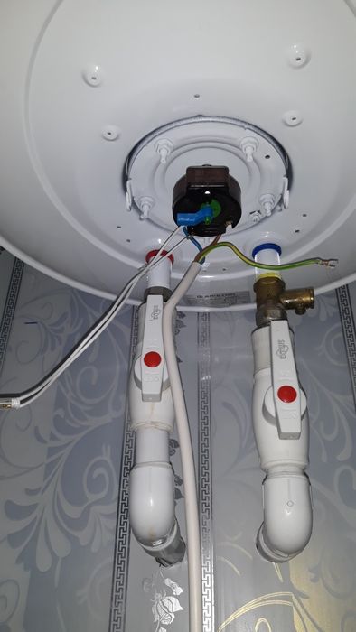 Ремонт (Ariston) воданагревателе