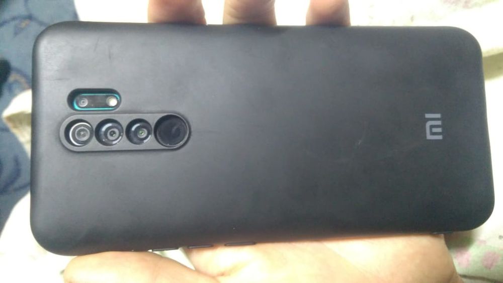 Продаю телефон редми 9