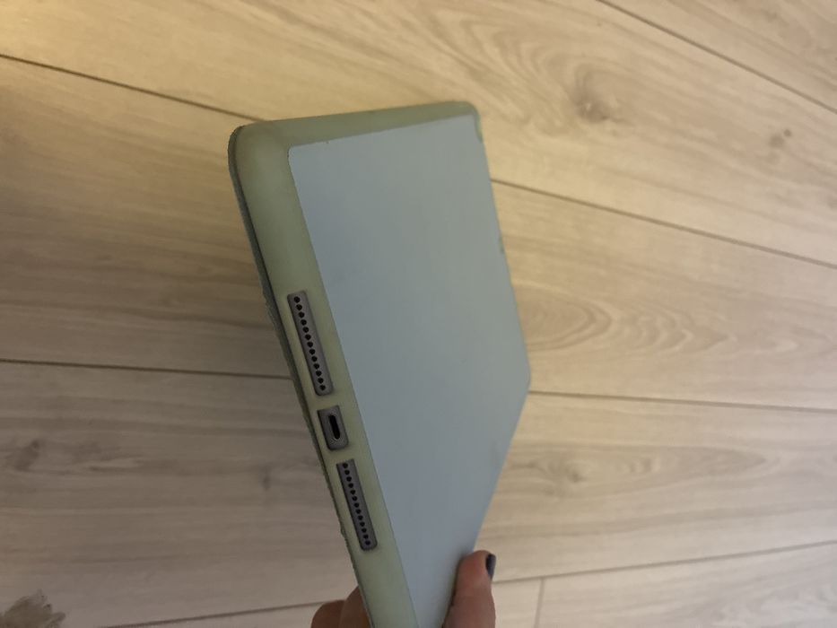 Ipad 8th generation 32GB