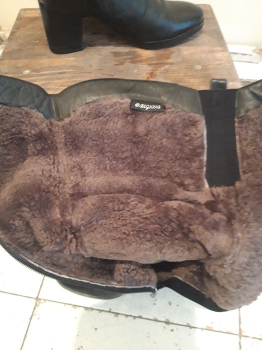 Кожанные сапоги фирменные