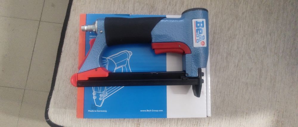 Capsator Pistol pneumatic BeA 380/16-420