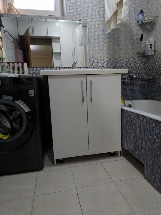 Мебель и сантехника для ванной, дорогая