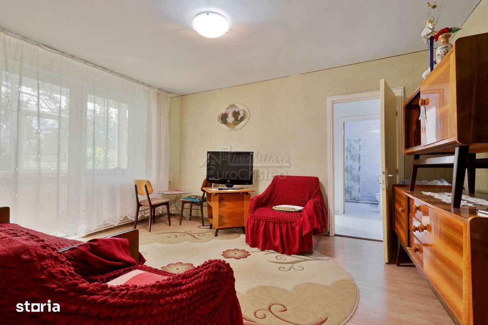 Apartament 2 camere în Mangalia,etaj 1 la doar 500m de Mare.