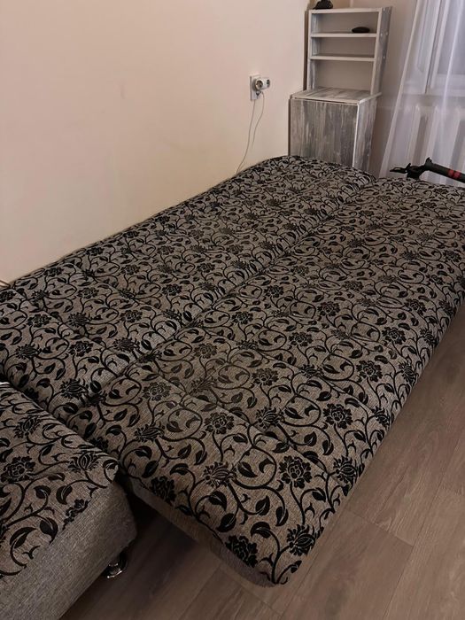 Диван с креслом и уголком