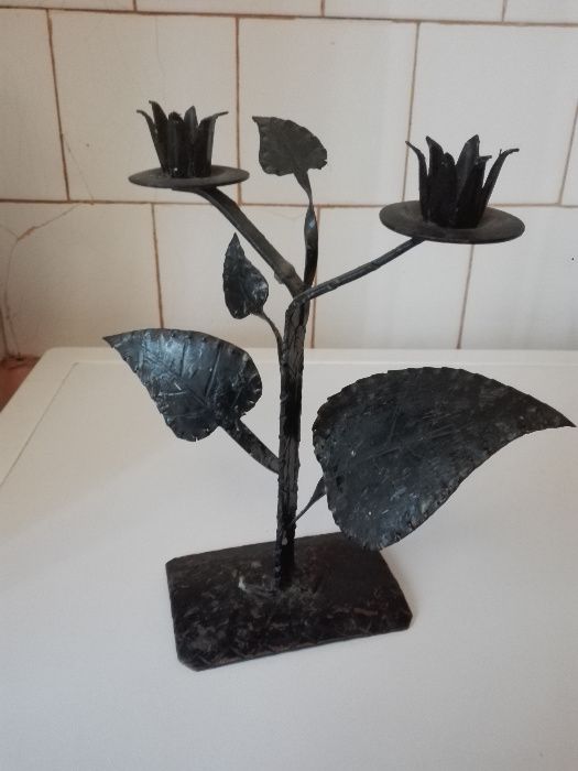 За вашата механа - съдове,свещник,свредла,ножици,чепкало за вълна.