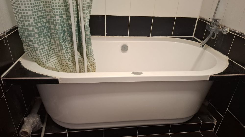 Продам ванну б/у