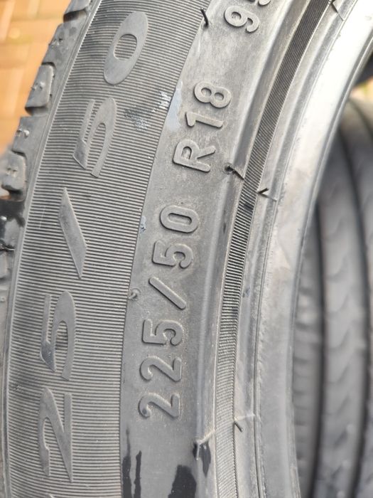 4 anvelope de vara Pirelli 225-50-18 runflat
