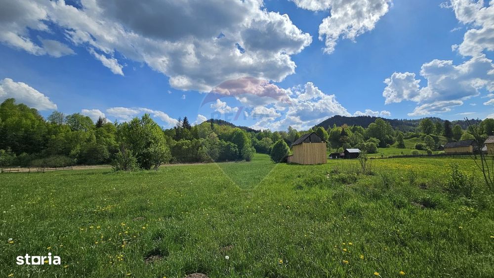 Teren intravilan 9,010mp Campulung Moldovenesc / Calea Bucovinei, SV