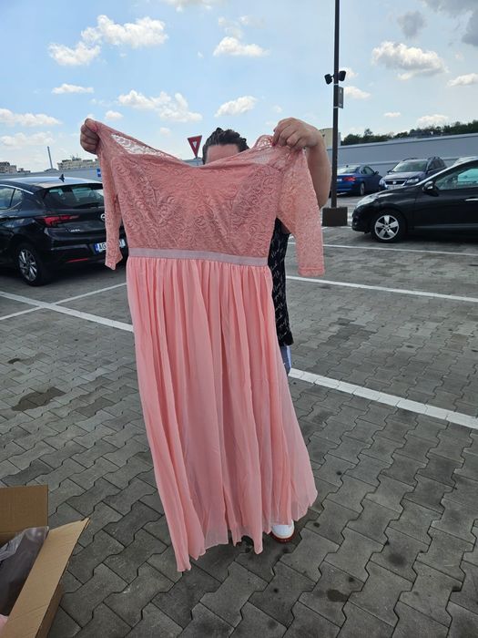 Rochii de ocazie 100lei