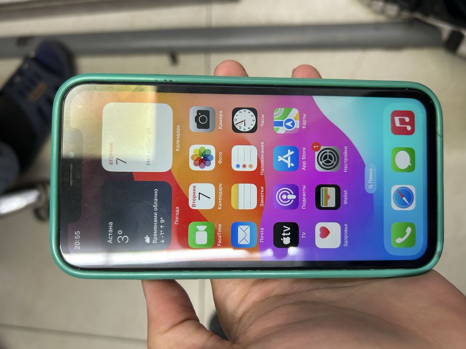 Iphone xr 64гб идеал