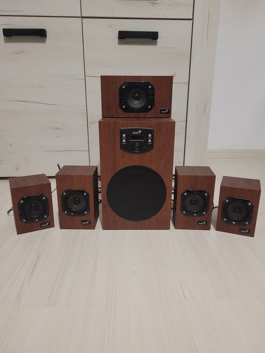 Sistem audio Genius 5+1 100W