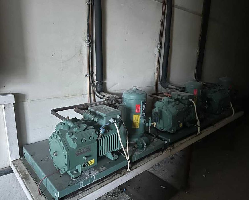 Склад за хранителни стоки 270 м2 с 2 камери, ЗПЗ