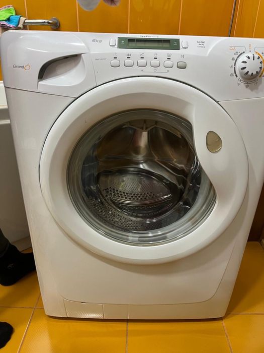 Продам стиральную машинку