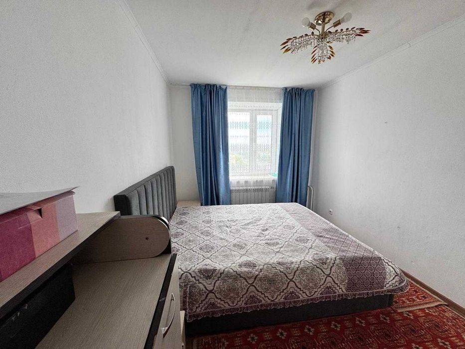 продам 4х комнатную квартиру