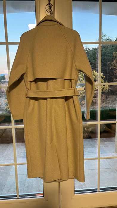 Палто Stradivarius XS размер