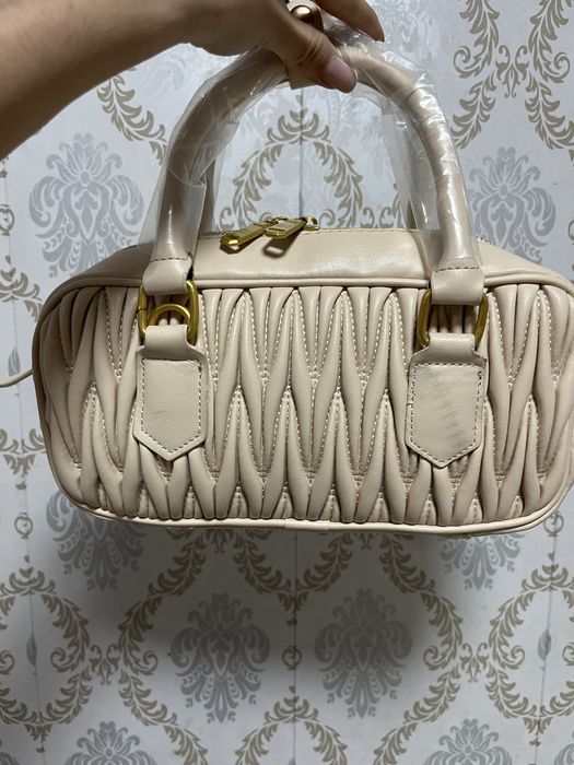 Сумка miumiu новая