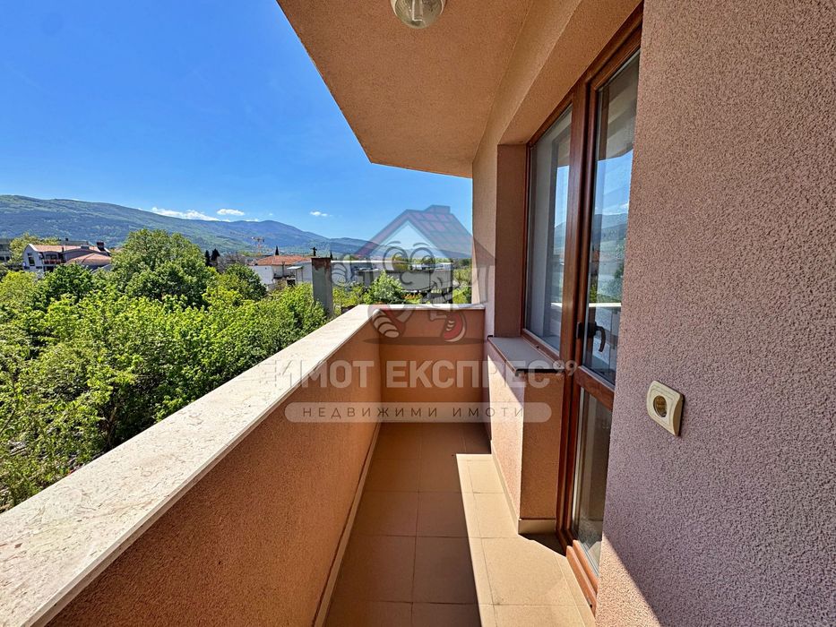 Продава се Тристаен апартамент в Асеновград - 102 кв.м за 810 €/кв.м - Снимка #11