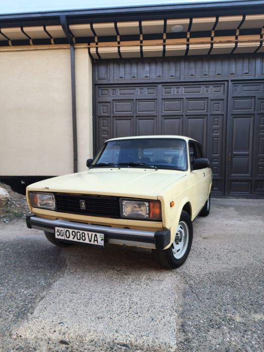 Vaz 2105 Sotiladi