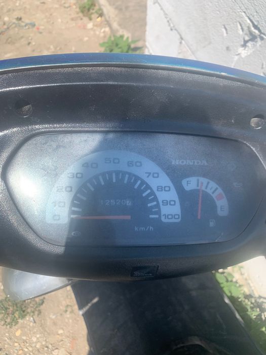 Scuter Honda 50cm