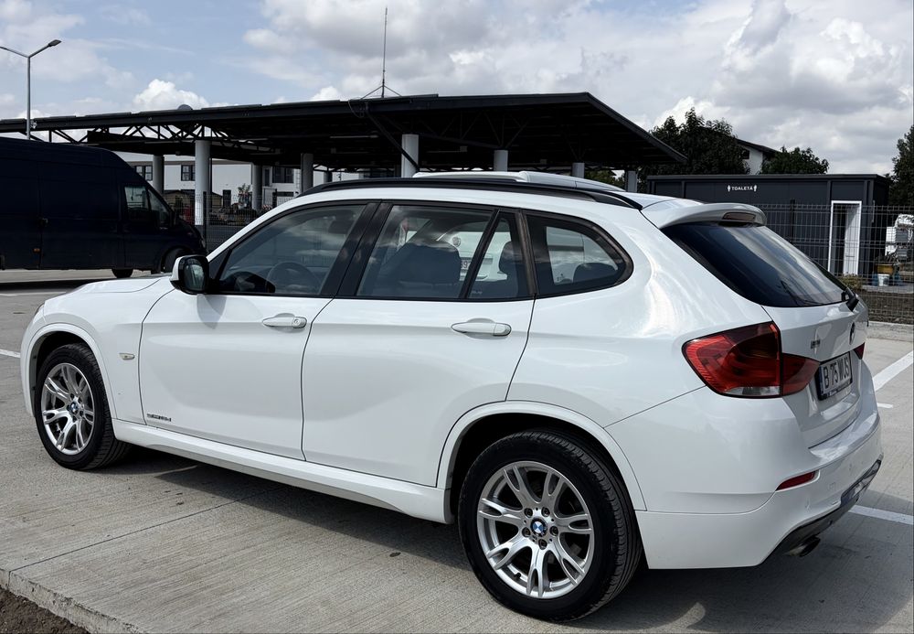 BMW X1 2012 — imagine 3