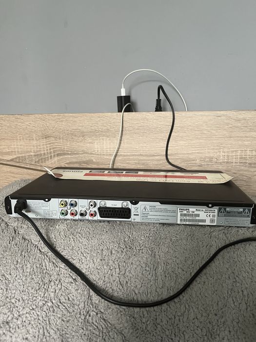 DVD плейър Philips DVP3350