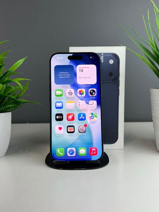 Телефон Apple iPhone 17 Pro 256GB