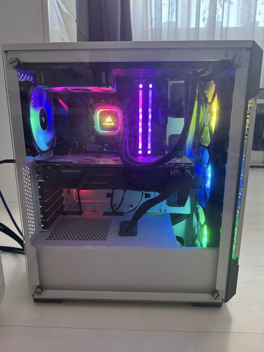 Vand PC Gaming i9-9900KF + GTX 1080 Ti ROG Strix + 32GB RAM RGB