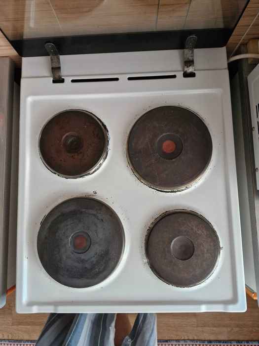 Продаётся элекрическая плита