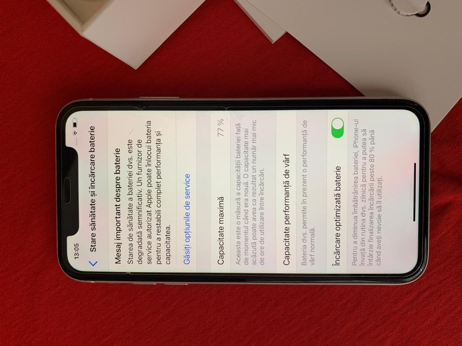 XR Alb 450lei . Iph.XR Alb 450lei