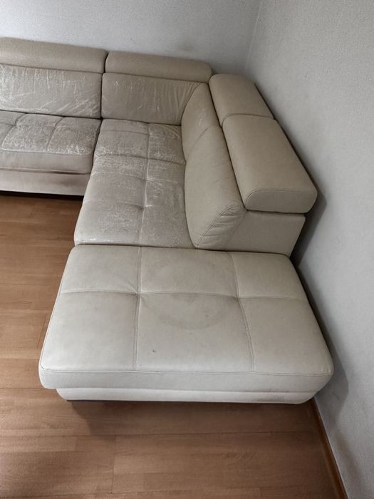 Кожен разтегателен диван за претапициране