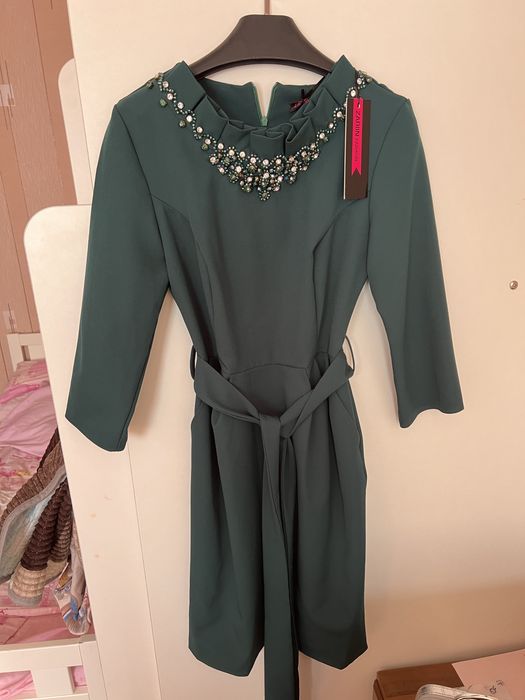 Платья, вечерние платья