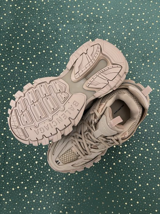 Balenciaga Track Beige