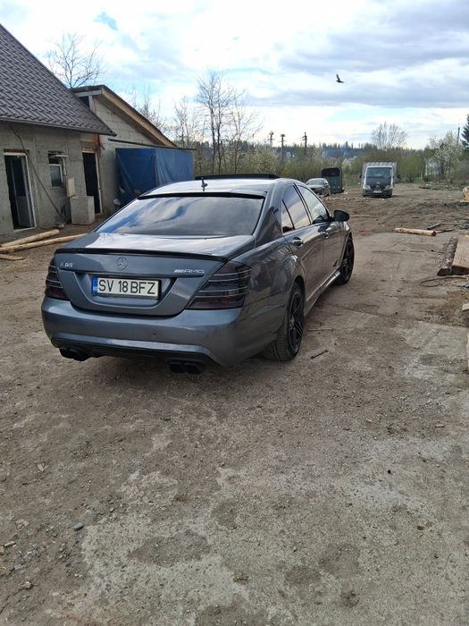 Vând Mercedes S clas Amg