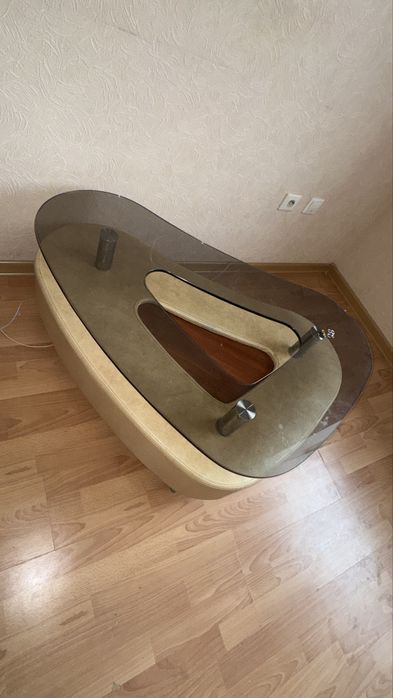 Отдам бесплатно подставку