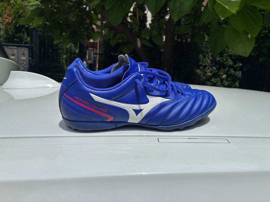 Стоножки за футбол Mizuno Monarcida Neo