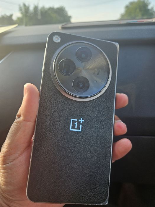 Oneplus fold 512 GB