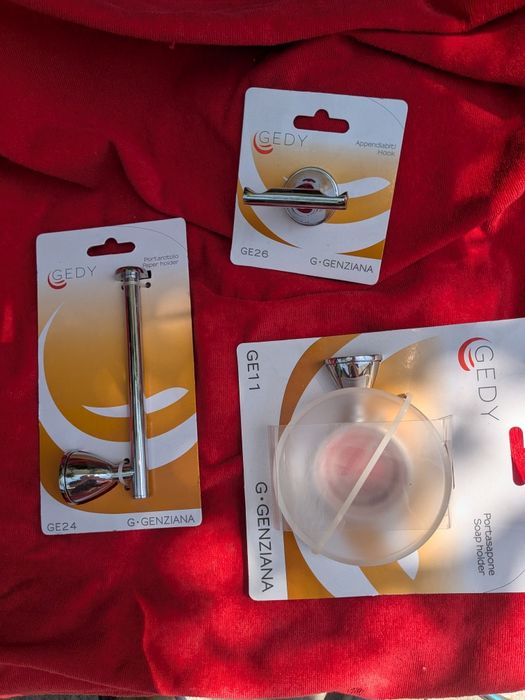 Accesorii baie gedy genziana bara și cârlig prosop savoniera