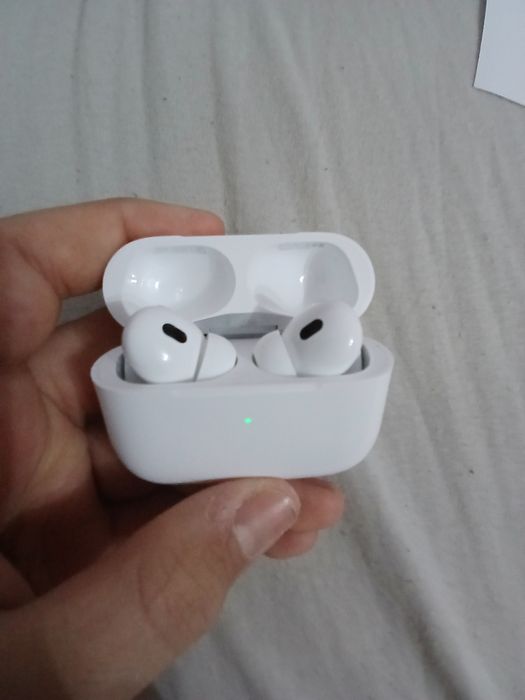 Airpods pro 2 model 2022