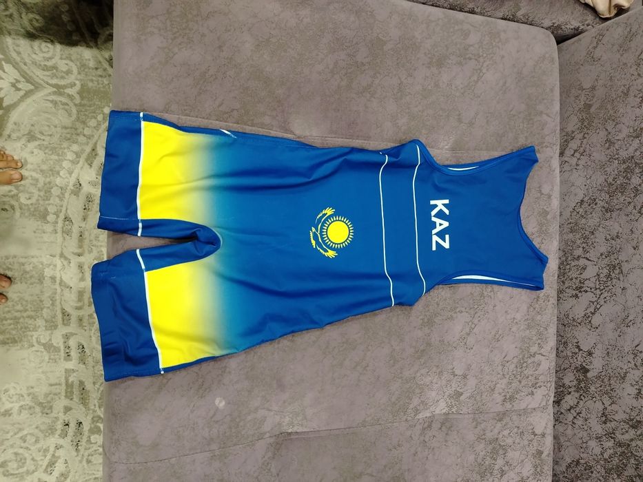 Нательник для вольной борьбы