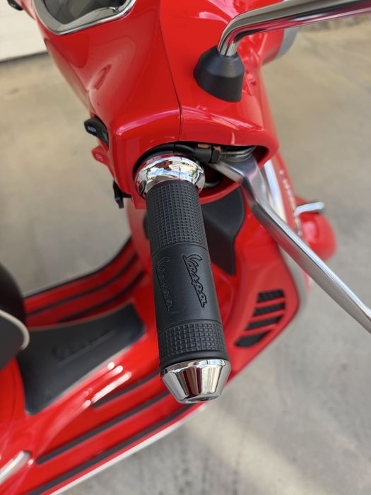 Vespa GTS Super 300