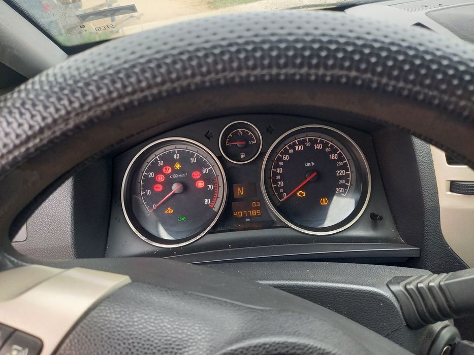 Опел Зафира 1.6 16V на части !