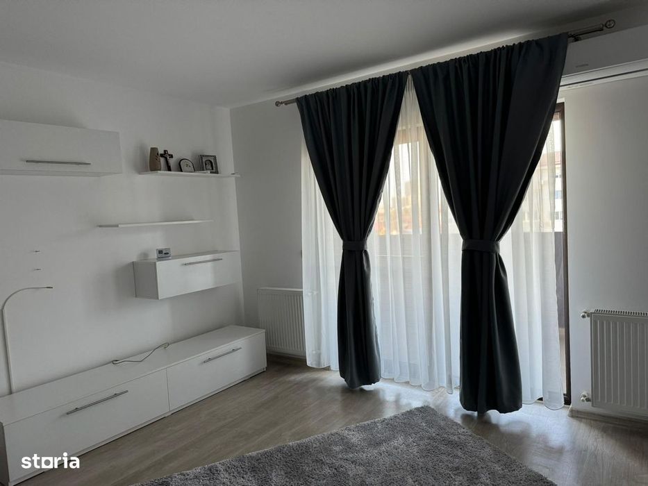 Garsonieră 42mp, etaj 4, cu balcon și lift — fotografia 1